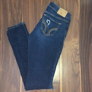 HOLLISTER super skinny jeans